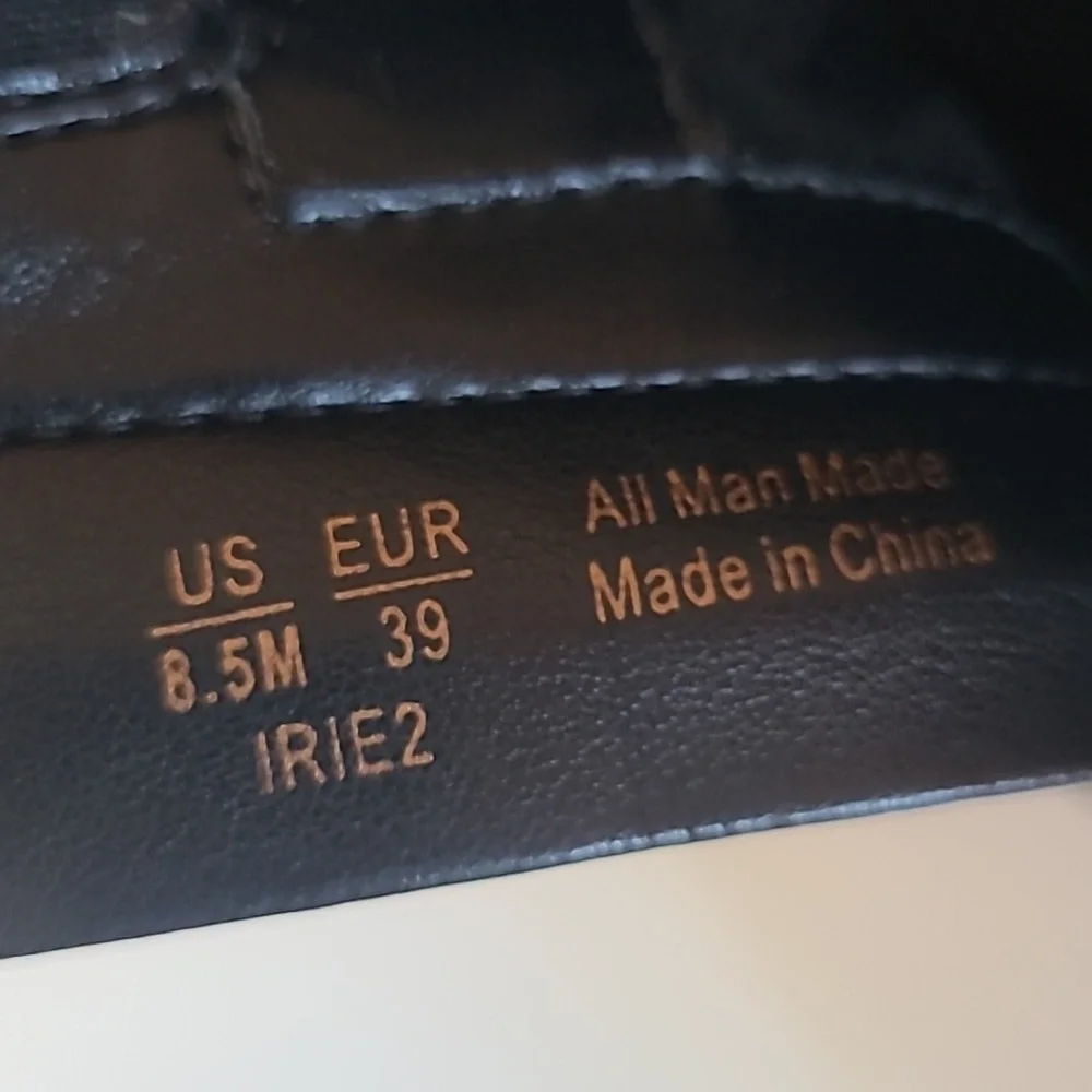 Sam Edelman Irie 2 Bootie in BlackSam Edelman Black Patent Leather Size 8.5 - Picture 14 of 14